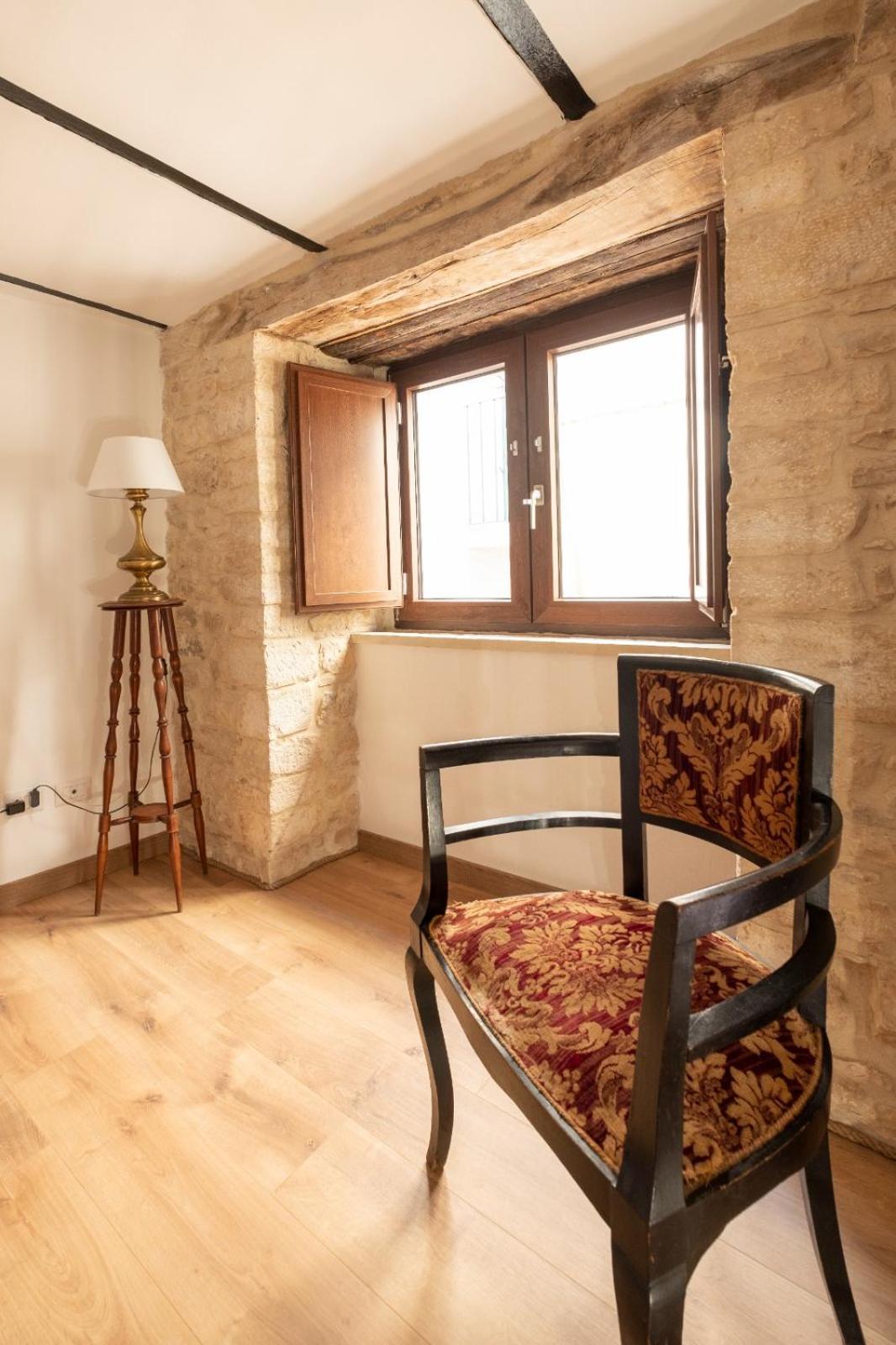 מלון Bitetto Palazzo Rizzi Dimora Dei Templari מראה חיצוני תמונה