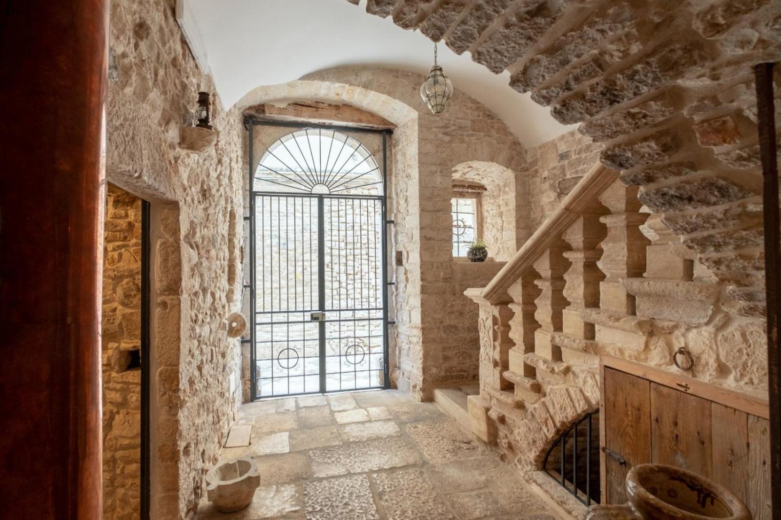 מלון Bitetto Palazzo Rizzi Dimora Dei Templari מראה חיצוני תמונה